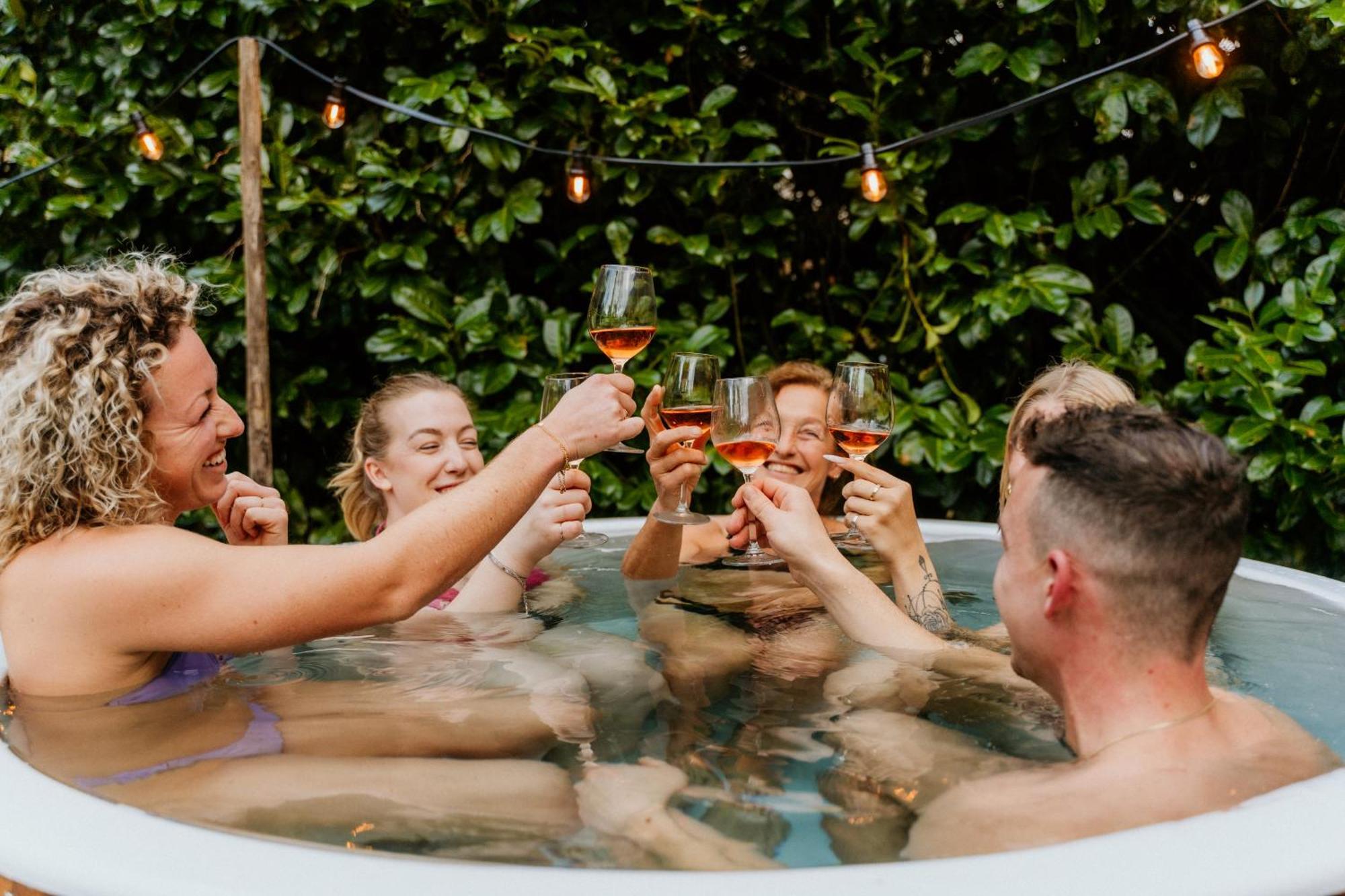 Romantisch Wellness Boshuisje Met Sauna & Hottub Meijel Экстерьер фото